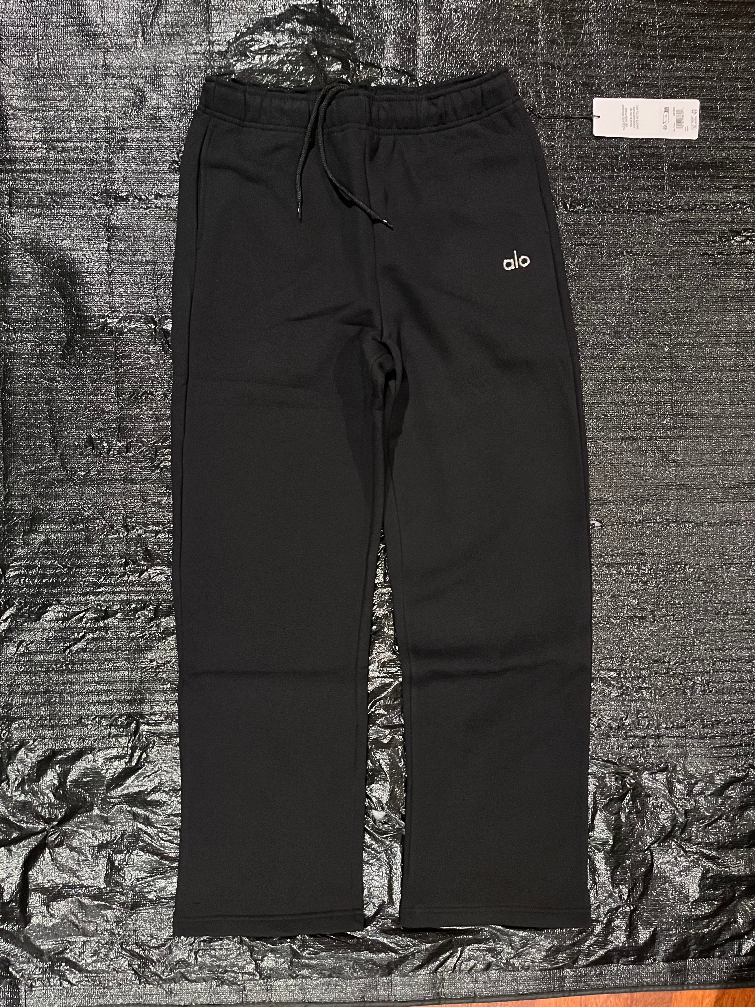 Quarter Zip Black