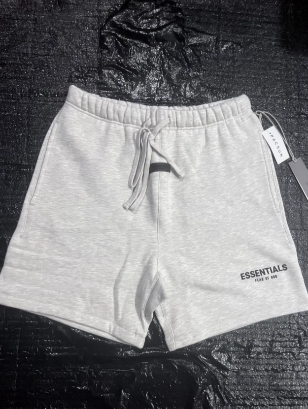 ESS SHORTS